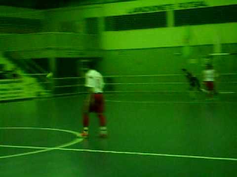 LEP X DIREITO MACK FUPE 2009