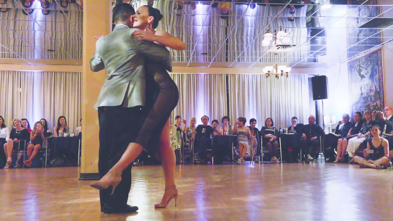 Jonatan & Virginia dance tango at Milonga Ocho (4 of 4)