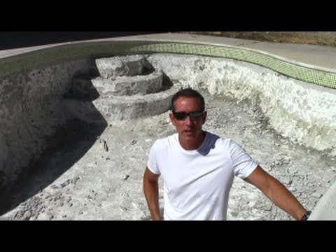 Quick Tip: The Right Tile For a Modern Pool | 252 Cerritos