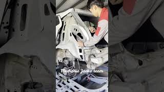 [問題] 為什麼後葉子板的鈑件要一路連到A柱？