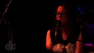 Ingrid Michaelson - Breakable (Live in Sydney) | Moshcam