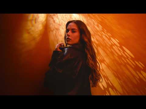 DIONA - Es aizeju (Official Audio)