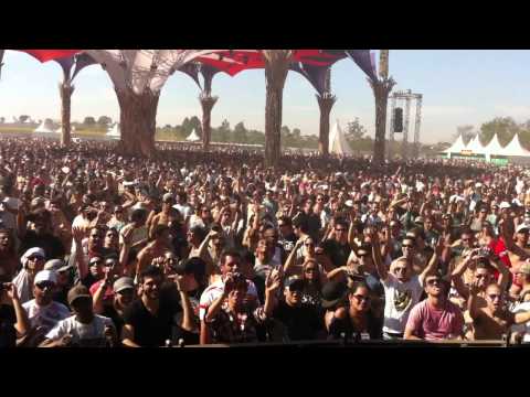 Captain Hook dropping C.Hook & Freedom Fighters - Marshmallows @ TRIBE 10 Anos