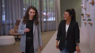 Colgate Haz La U English