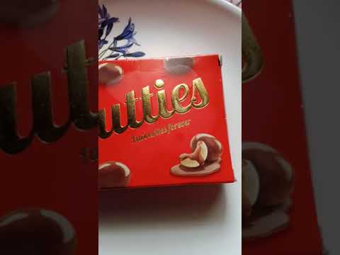 Cadbury Nutties #ytshorts #nutties #cadbury #chocolate