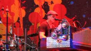 Bài hát Everybody Loves Me - Nghệ sĩ trình bày One Republic