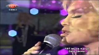 AJDA PEKKAN £££ Bir Günah Gibi & Hancı & Her Yaşın Bir Güzelliği Var & Boş Sokak