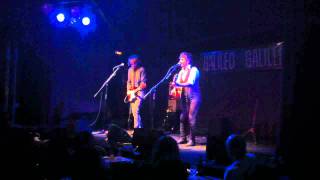 Coque Malla y Nico Nieto - Mi asesina