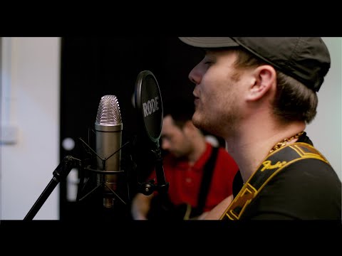 GR Joe - 'Red Rum' (Live Acoustic) | Fraktured Planet