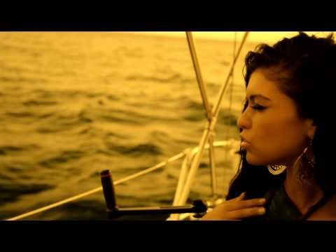 Video thumbnail for Stereo Love