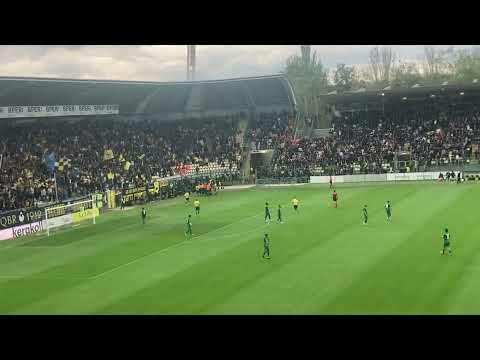 Gol di Tremolada Modena Pontedera 1-0, un gol che vale la serie B