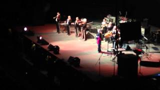 Estela Nuñez - Cielo Rojo