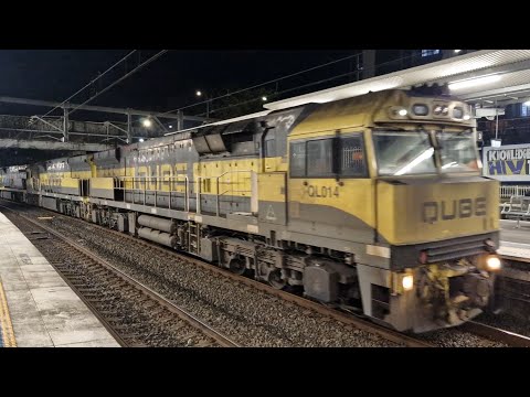19/06/25 QUBE Containerised Ore Train 9865 passing Lidcombe