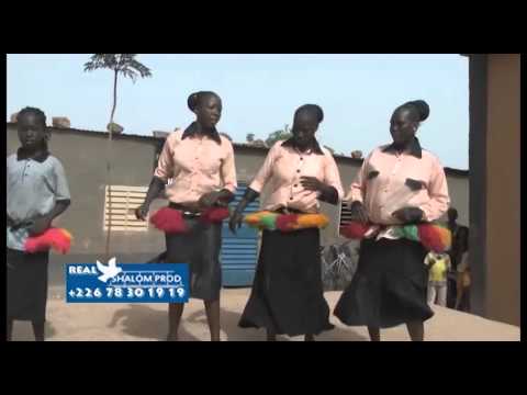 TOND KA TOEN KA TOONG YE  CHORALE FEMININE DU TEMPLE EBEN EZER  4 01