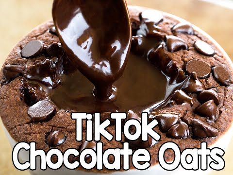 TikTok Chocolate Baked Oats