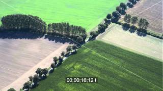 preview picture of video 'Spätsommerlich - herbstliche Feld- Landschaften bei Granzow im Bundesland Brandenburg'