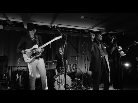 Carl Wyatt & The Delta Voodoo Kings, feat.: Archie Lee Hooker - LAMBERT