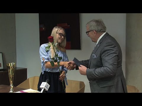 Masować mięśnie przykręgowej Łzy leczenie mięsień łydki