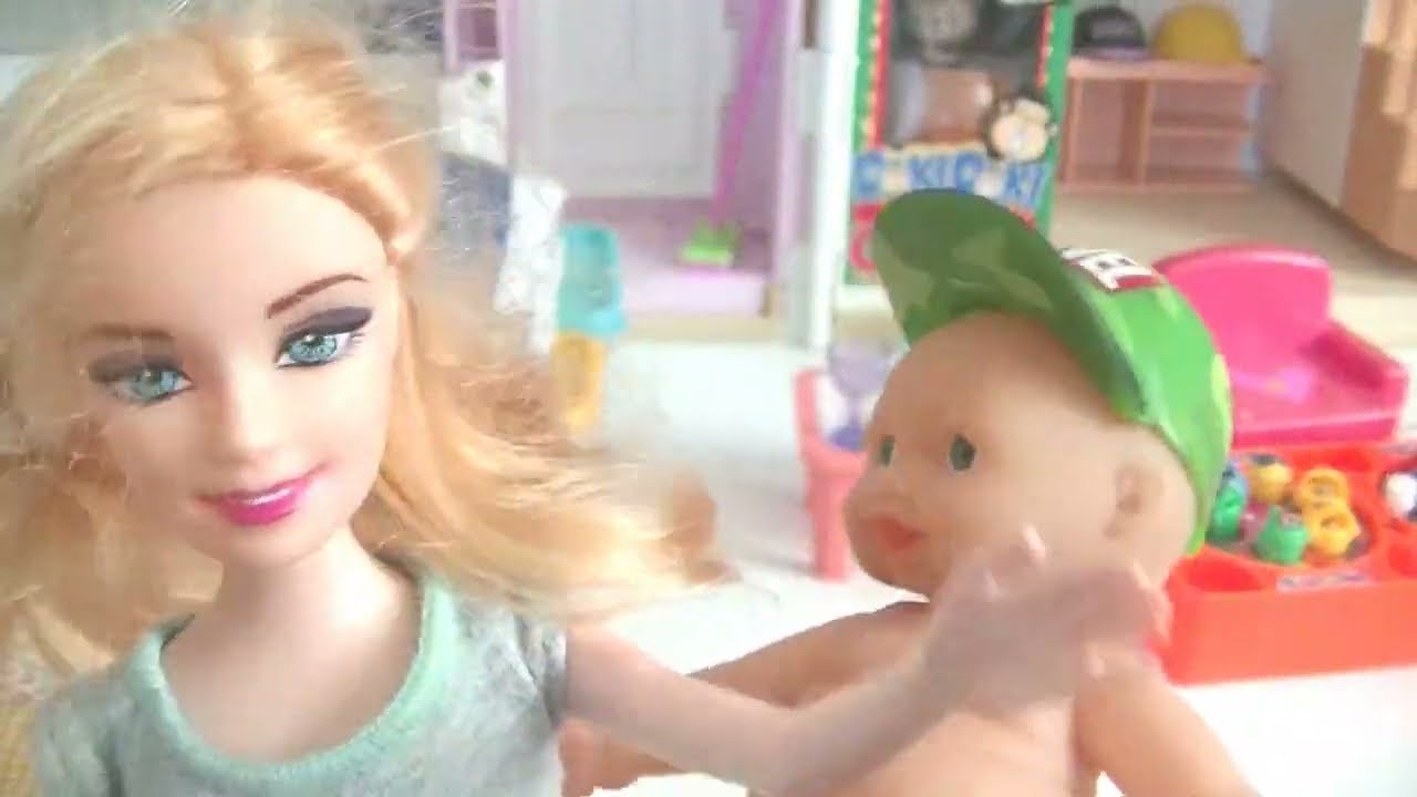 ベニース、脅威のお買いもの、超リッチ生活！！正体不明のグッズ1000兆円分購入！？