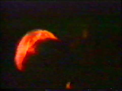 nico live in Koln Nico live in Köln, Luxor 12 nov. 1987. trailer thumbnail