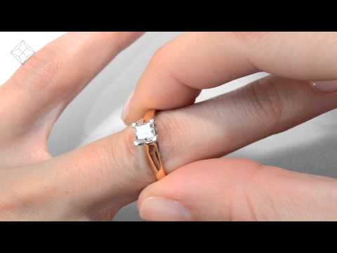 UT32 - Lucy 18K Gold 0.50ct Diamond Engagement Ring