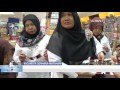 Warga Serbu Kacamata Gerhana Matahari Total