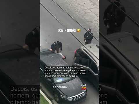 Vídeo mostra agente do ICE apontar arma para pedestre em Los Angeles (EUA)