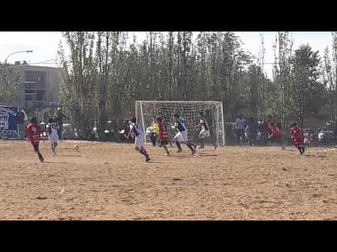 Fútbol infantil: Huracán 3 Rivadavia B 1