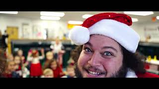 Das Video zu 'LOVE IS ON MY WISHLIST' (jetzt ansehen) Das Video zu 'LOVE IS ON MY WISHLIST' (jetzt ansehen)