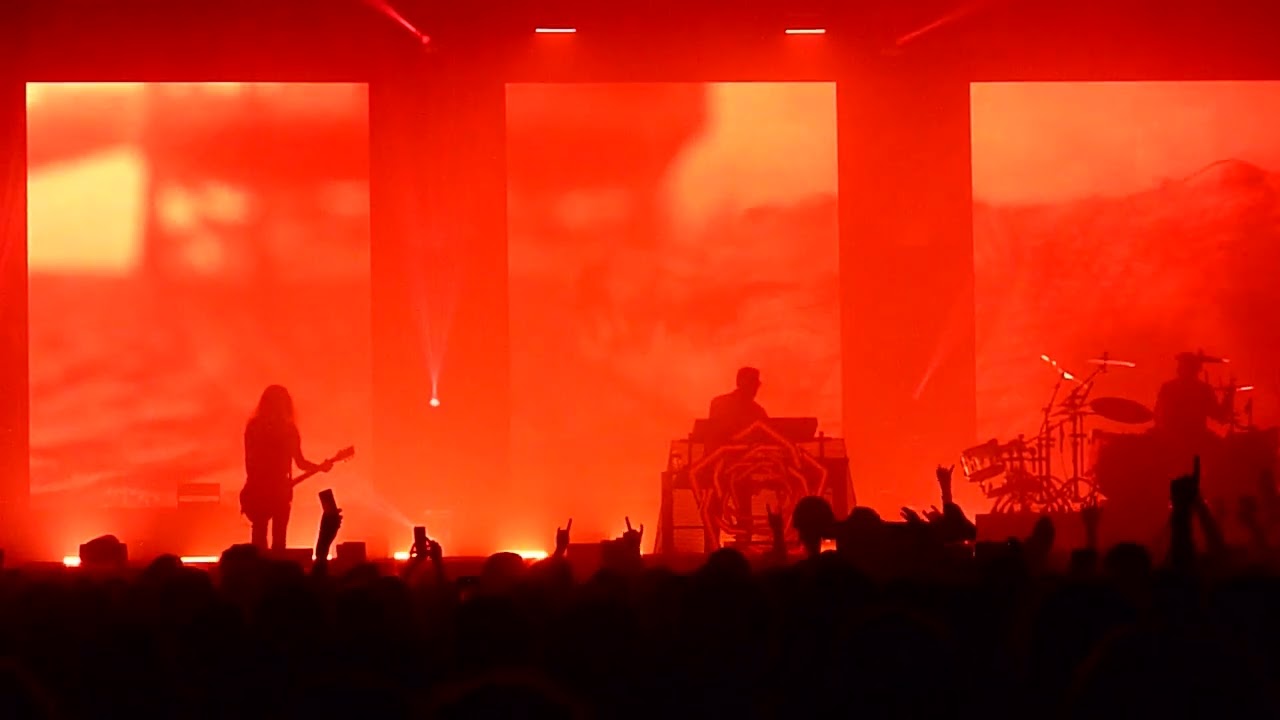 Carpenter Brut - Imaginary fire - 30/10/2022 - Zénith - Paris - 1/2