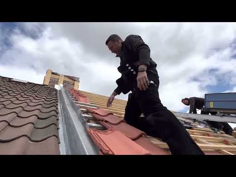 Dachanschluss aus Rheinzink Blech ,nachhaltig ohne Kunststoff. #dachanschluss #Rheinzink #archi