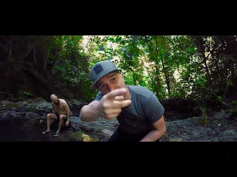 M.I.K.I & Reece - Ich steig in den Flieger (Feat. Deoz)