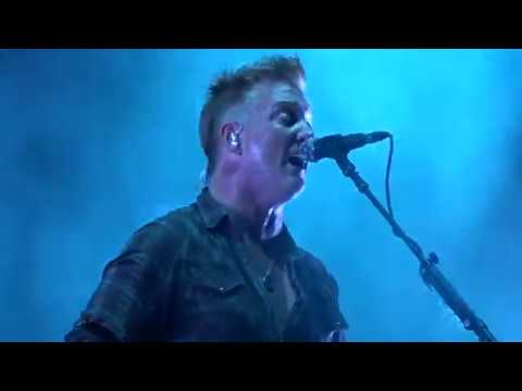 Queens of the Stone Age - Feet don't fail me @ Main Square Arras, 6-7-2018