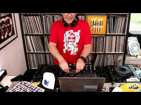 DSOH 835 - Deep House DJ Mix by Lars Behrenroth - live from Deeper Shades HQ in California