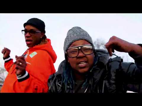 CUDDI CUDD FT C SNAPPA-BOSSED UP(GET A CHECK) (OFFICIAL VIDEO)