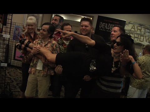 Tiki Oasis 2014 - Artist meet with MeduSirena