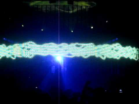 RICHIE HAWTIN Plastikman LIVE Unbelievable close b4 the encore @ FUTURE MUSIC FESTIVAL SYDNEY 2011