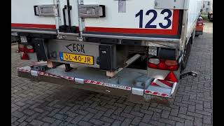 Van Eck OL-40-JR - 2 ASSEN TRIDEC GESTUURD - TYPE UT-2 BI closed box semi-trailer for sale - Image 4 | Autoline UG Van Eck OL-40-JR - 2 ASSEN TRIDEC GESTUURD - TYPE UT-2 BI closed box semi-trailer | Image 4 - Autoline