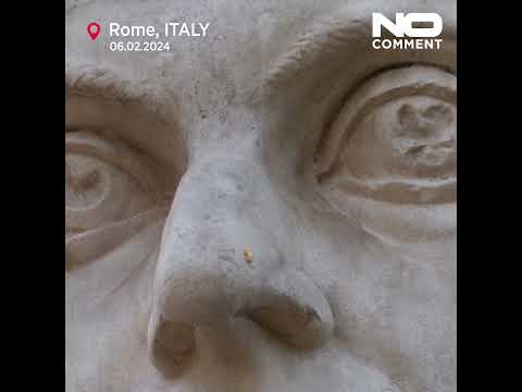 Video Thumbnail: Huge statue of Emperor Constantine the Great reconstructed in Rome