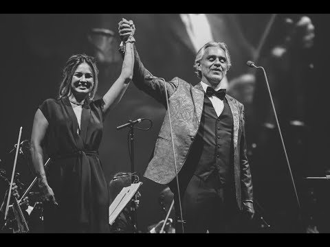 Vivo por ella - Andrea Bocelli y María José - Vivo per lei  Arena Monterrey, México 2019