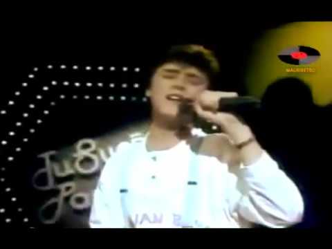 Doce Rosas - Lorenzo Antonio