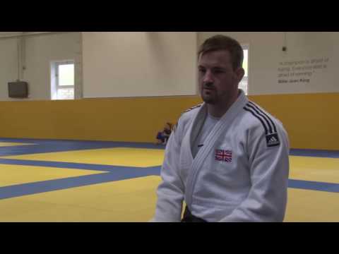 Throw for 10 with Colin Oates