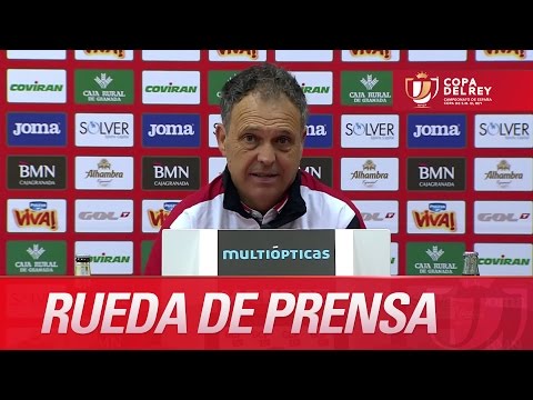 Caparrós: "Estoy en deuda con la gente de Granada"