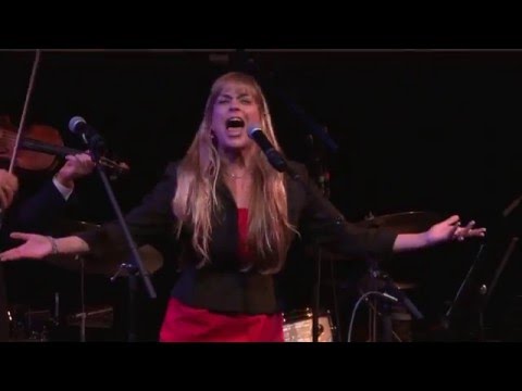 Lisa Fishman - "Abi Gezunt" (aka: "Abi Gezint") with The Maxwell Street Klezmer Band