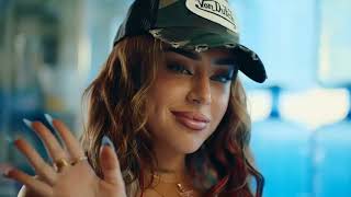 Download lagu Emilia, Tini, Nicki Nicole - Blackout (Videoclip Adelanto) mp3