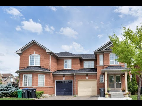 17 Butterchurn Road Brampton