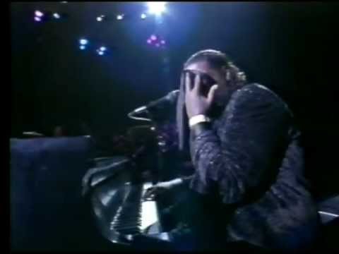 Barry White live in Birmingham 1988 - Part 6 - I'm Gonna Love You Just a Little More, Babe