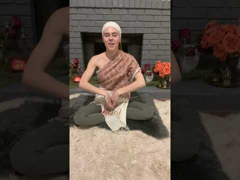 Kundalini Yoga: Full Moon Meditation