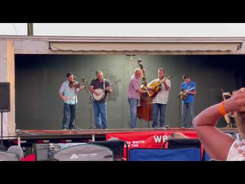 Harrison Ridge, “Blue Ridge Cabin Home”