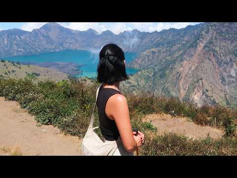 CLIMBING INDONESIA'S MOUNT RINJANI (hardest thing I've ever done!!!)